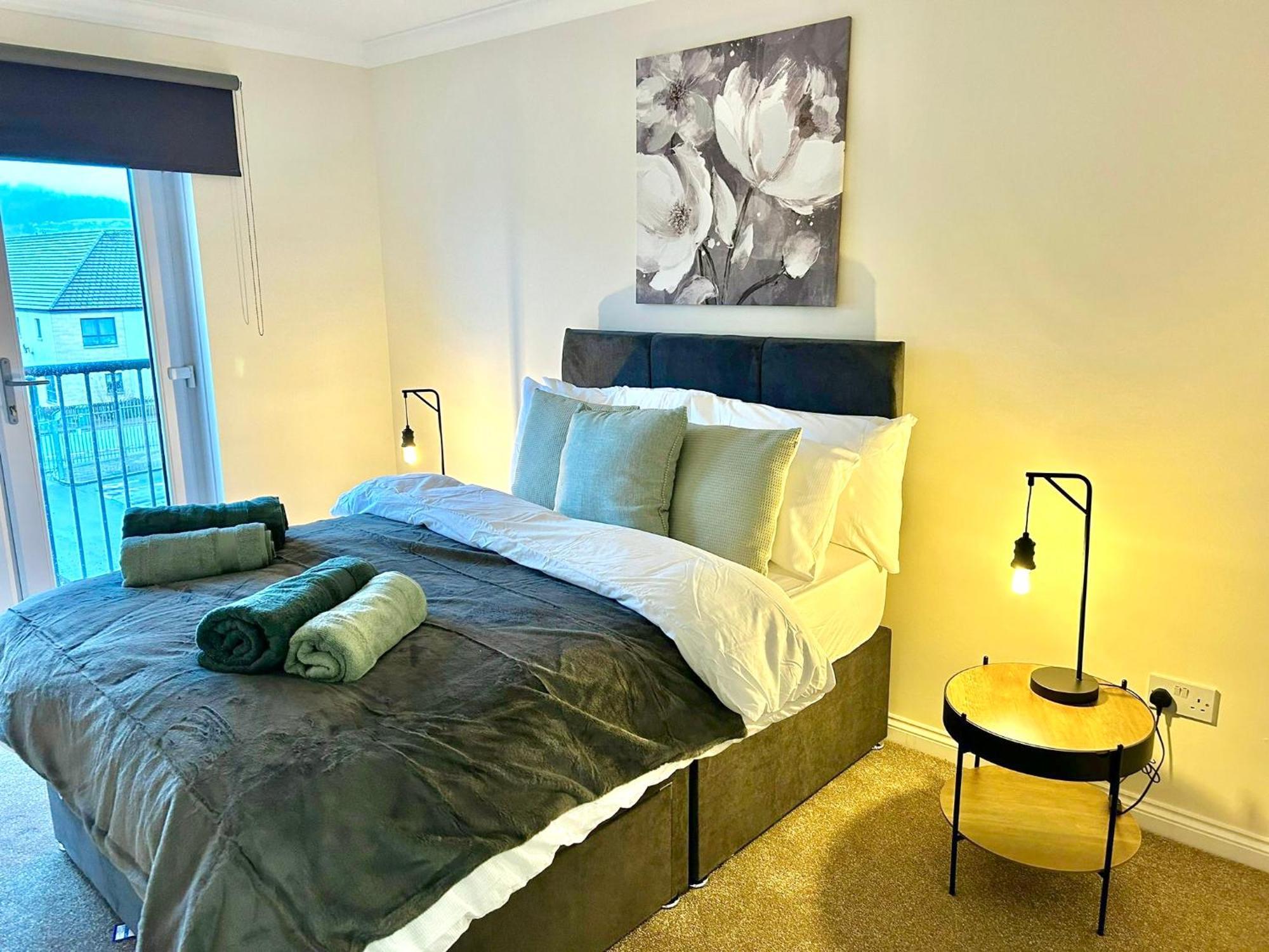אינברנס Central Cosy Riverview Apartment 2 Bed, 2 Bath, Free Parking / Wifi מראה חיצוני תמונה